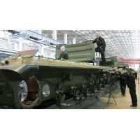 Новый российский танк Т-14 "Армата" потеснит западные аналоги